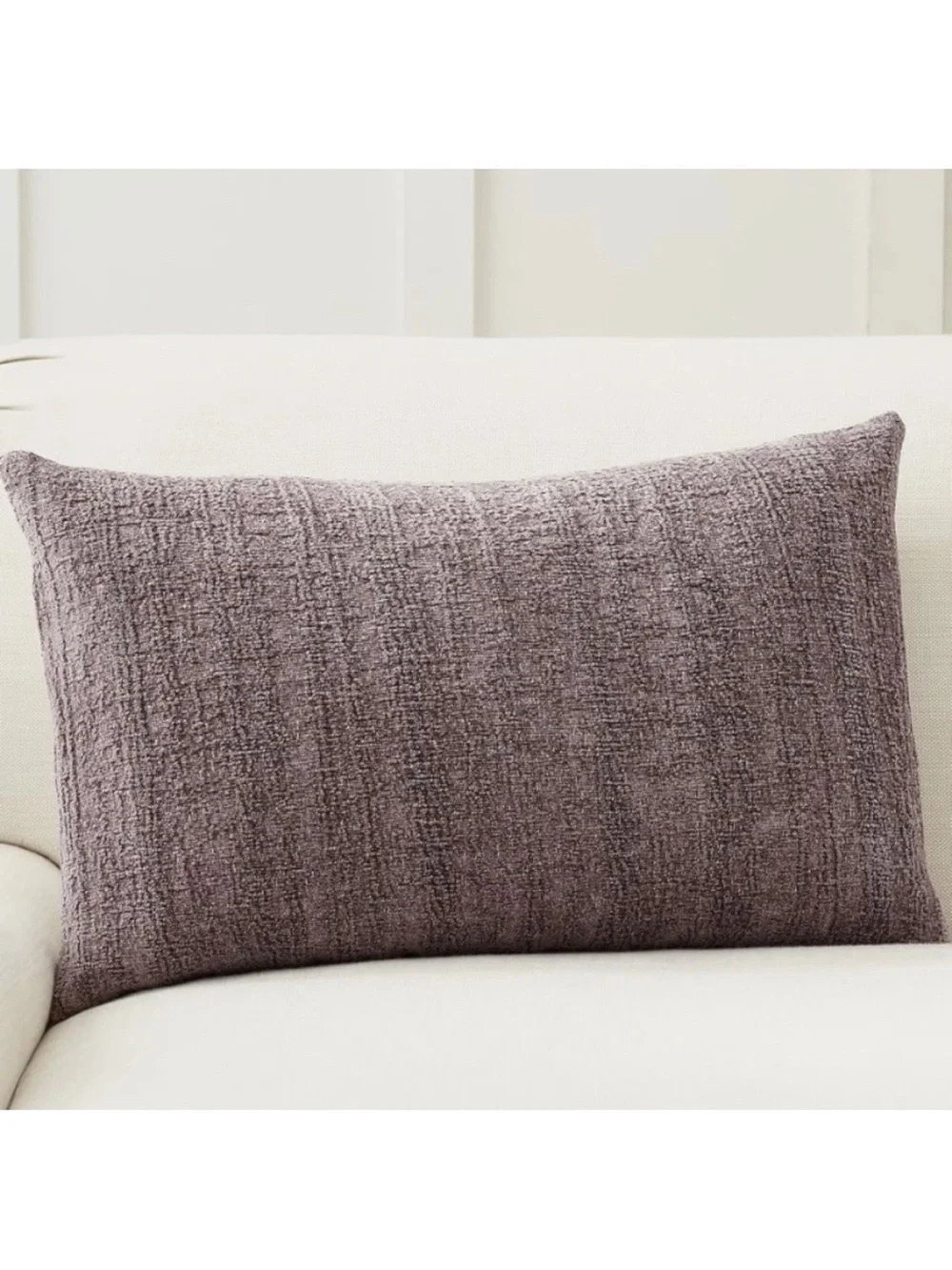 1 Pottery Barn JOURNEY Lumbar CHENILLE Linen Pillow Cover Plum - Fig 16 x 26 in